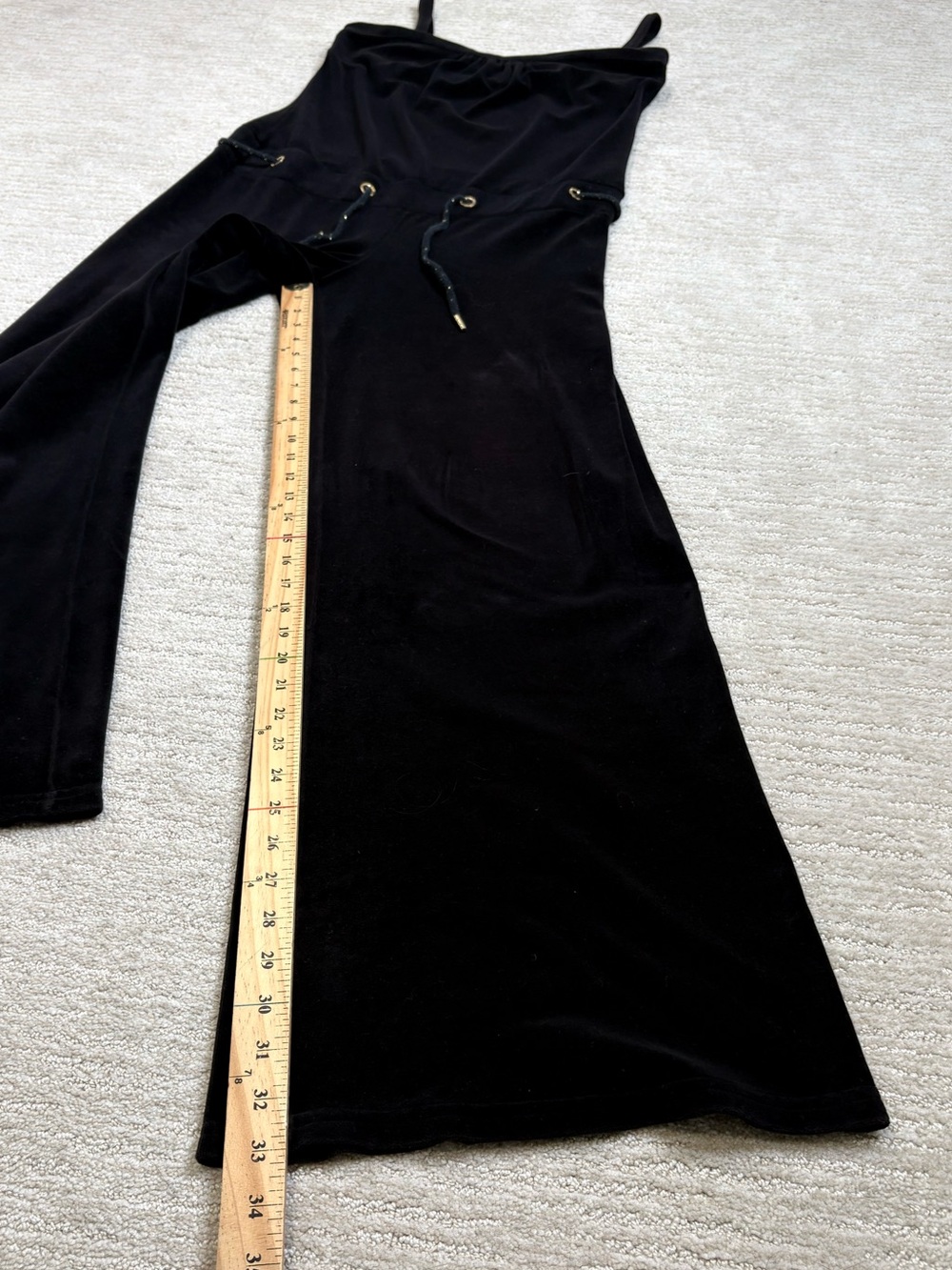 Juicy Couture Velvet Jumpsuit Size Large Black Plush Stretch Velour One Piece - Picture 9 of 11